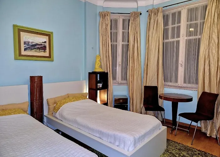 Home For 2 Few Steps From Casino Monte Carlo And Beach
